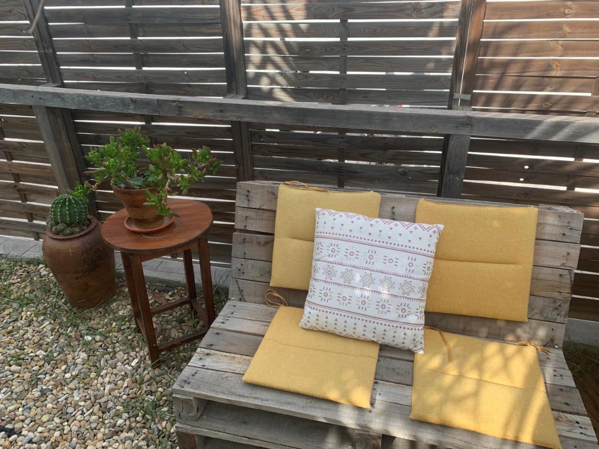 Nice Little House Apartment Barcelona Bagian luar foto